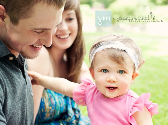 family-photography-austin-tx-first-year-jessica-mitchell-photography-Brylie1